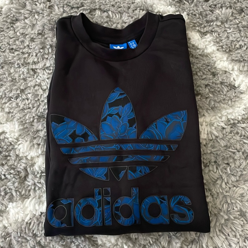 Adidas oversized sweatshirt